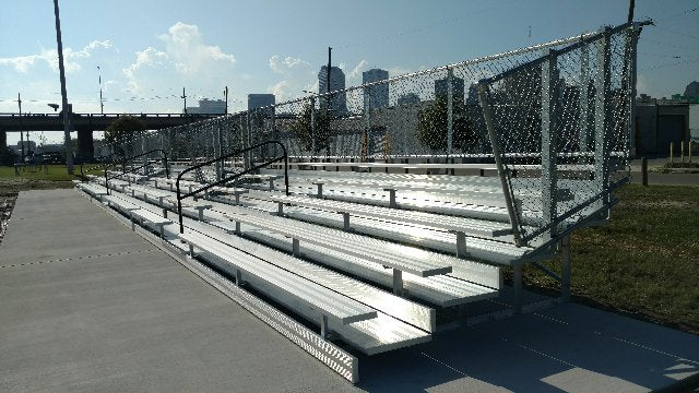 GARED PERFORMANCE Bleacher Seating Spectator Stationary 27′ Bleacher with Aisle, 5 Row GSNB0527WA